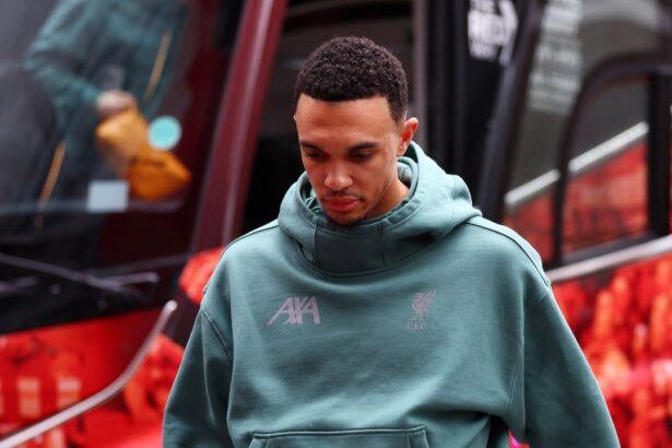 news alert trent alexander arnold pleaca de la liverpool transferul e 99 facut 67dd953d5b03a