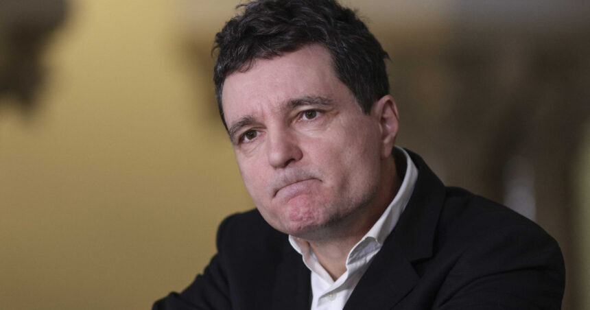 nicusor dan partidele politice corupte sunt principalele vinovate pentru haosul in care ne aflam 67d08bdee9203