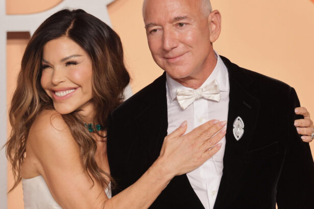 nunta lui bezos primaria venetia denunta un fake news dupa articolul unui ziar italian orasul nu va fi paralizat 67e9419c19f19