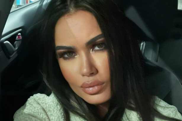 oana zavoranu nervoasa dupa ce i a fost inchis contul de tiktok unde avea aproape 500 000 de urmaritori nu sunt de vanzare si tin cu poporul 67d7f2ecdec15