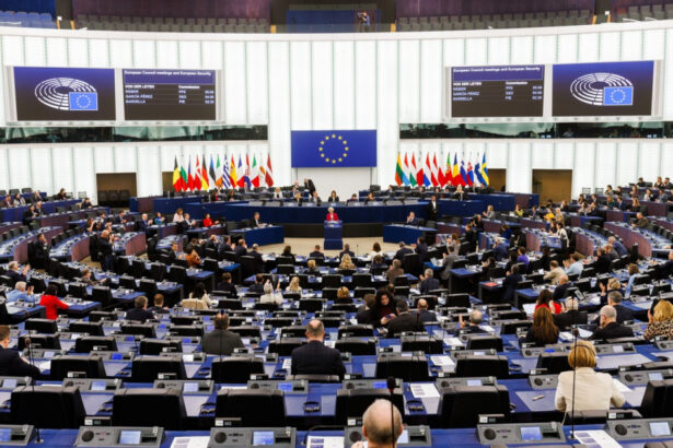 parlamentul european aproba un ajutor istoric de 19 miliarde de euro pentru republica moldova 67d03febb9e56