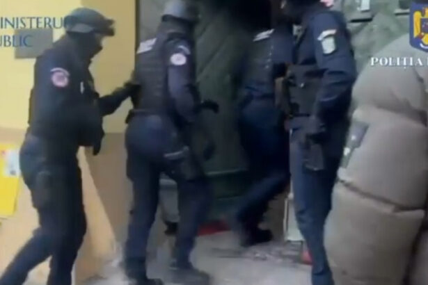 perchezitii dupa ce mai multe persoane au primit ilegal indemnizatii pentru cresterea copilului prejudiciul este de 11 milioane lei 67c6bb60b50b8