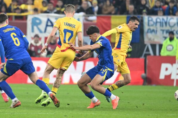 pierdere importanta pentru mircea lucescu unul dintre titulari s a accidentat si ar putea lipsi cu san marino 67de763dd57ce