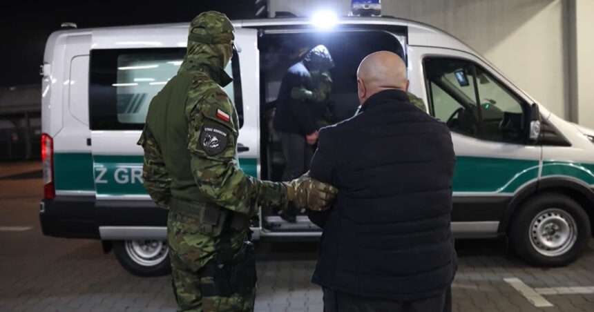 polonia a inceput expulzarile migrantilor donald tusk dezmembram bande georgiene 67c89a111c6b8