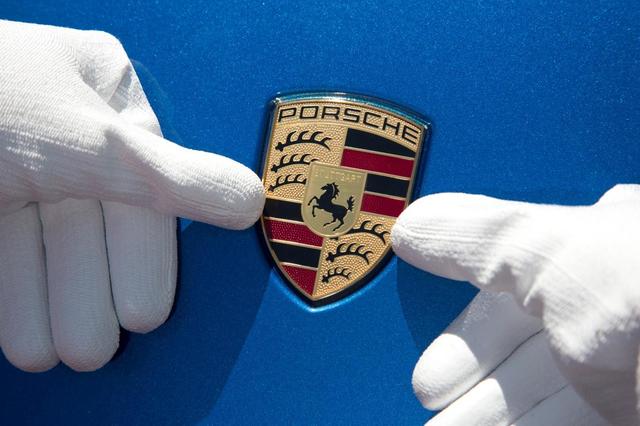 porsche analizeaza parteneriatul cu volkswagen in contextul posibilitatii impunerii de taxe de catre sua 67d28c2cb3154