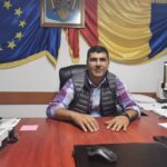 primarul comunei vulturu avem foarte multe proiecte in derulare 67e5d334de290