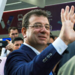 primarul istanbulului ekrem imamoglu a fost nominalizat de opozitie candidat la presedintia turciei in ciuda incarcerarii sale 67e120da54c07