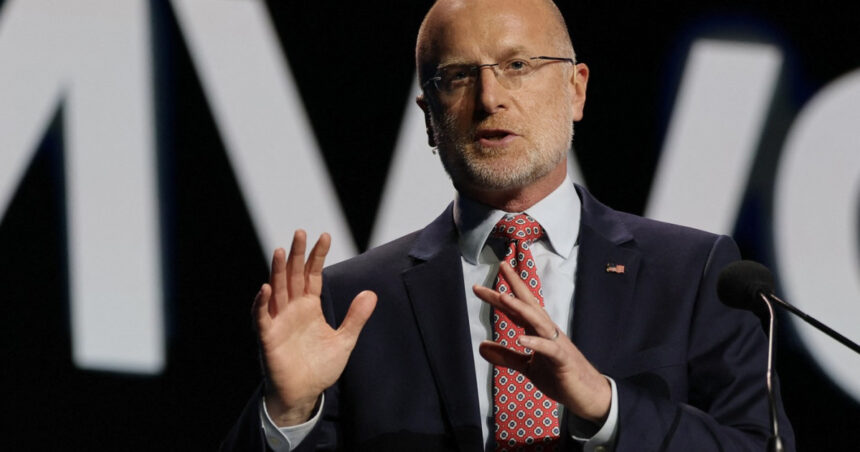 „Războinicul” lui Trump pentru libertatea de exprimare critică „cenzura” impusă de UE rețelelor sociale 1 razboinicul lui trump pentru libertatea de exprimare critica cenzura impusa de ue retelelor sociale 67c5e88e203a7