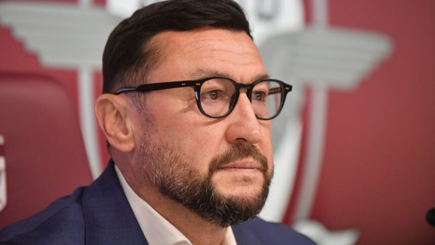 reactia lui viorel moldovan dupa ce a vazut echipa de start a fcsb ului ne a surprins 67c49ddc277a6