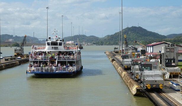 republicanii reconsidera interdictiile impuse fondului blackrock dupa achizitia porturilor din panama 67ca9c323814b
