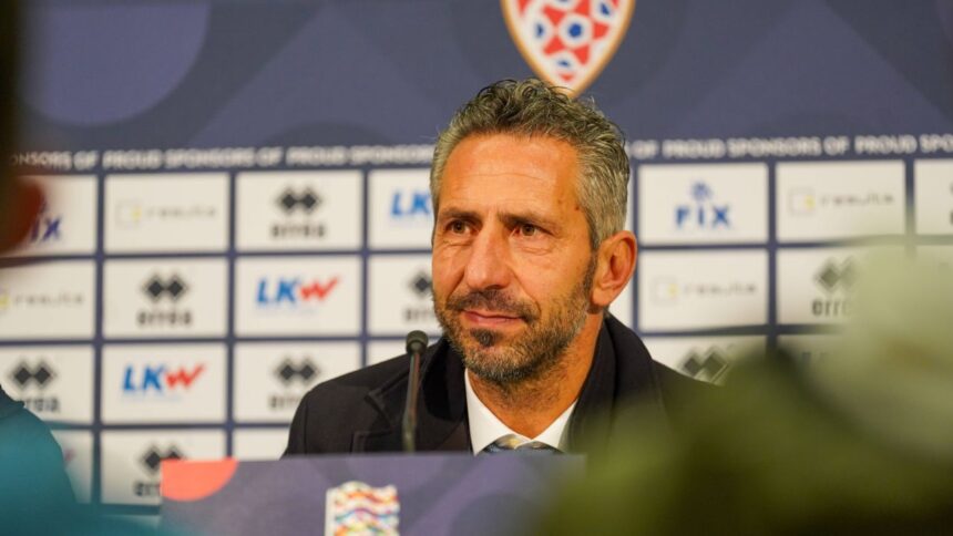 romanul care l a uimit pe selectionerul nationalei san marino minunat am stat cu el in camera si m a surprins cu treaba aceasta 67e04d41d2ceb