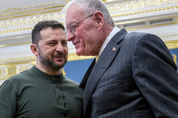rusia vrea sa scape de un emisar cheie al lui trump din negocierile de pace pentru ca sustine prea mult ucraina 67d3d95ce8457