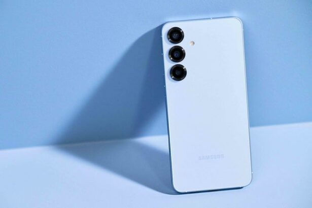 samsung anunta actualizarea smartphone urilor la android 15 67dd1bb43d06e