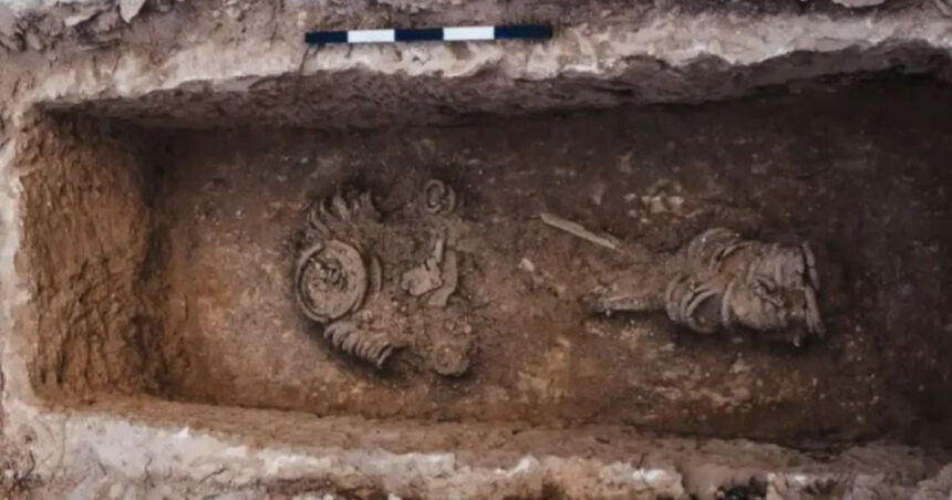 scheletul unei femei care a trait in urma 1 500 de ani descoperit infasurat in lanturi langa ierusalim explicatia arheologilor 67c6949e1f8a8