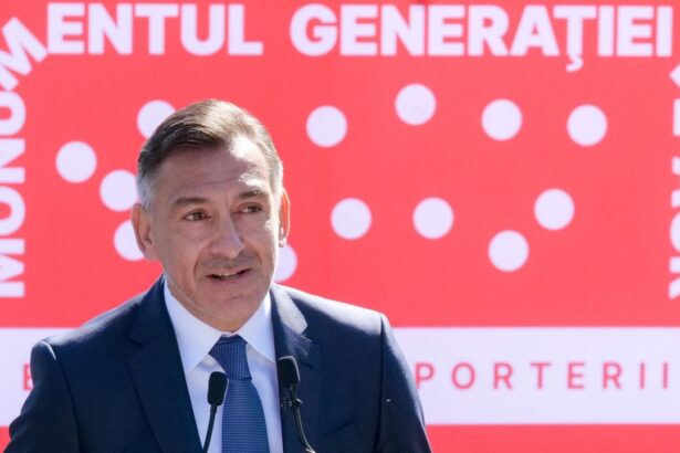 se vede clar ilie dumitrescu a tras concluziile dupa egalul dintre rapid si fcsb fotbalistii remarcati 67c4c0f8803b5