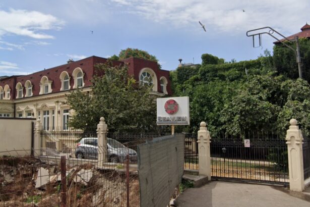 seaview media detinuta de afaceristul ionut barbu il da in judecata pe primarul constantei pentru blocul de 10 etaje si parcare de pe bulevardul tomis 67cc8bea2d7dc