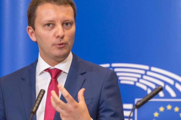 siegfried muresan calin georgescu refuza fondurile europene fiindca ne vrea vulnerabili in fata rusiei 67c74117675d0