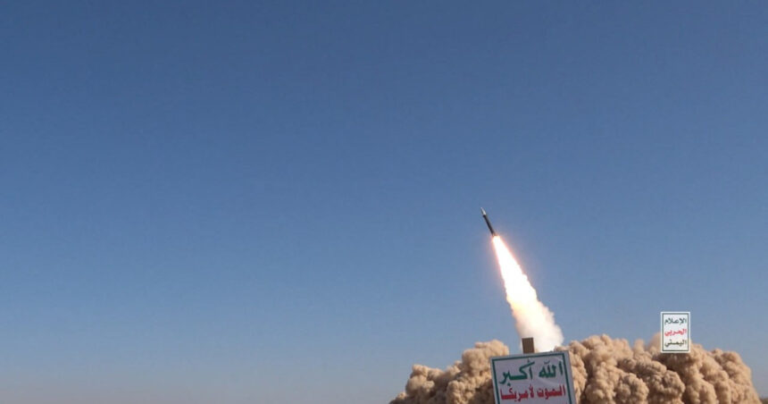 sirene de raid aerian in mai multe zone din israel o racheta trasa din yemen a fost interceptata 67d9bd9a5593b