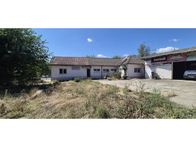 terenul si imobilul din targusor detinute de o firma din mihail kogalniceanu scoase la licitatie de lichidatorul judiciar 67dd96e2c17d3