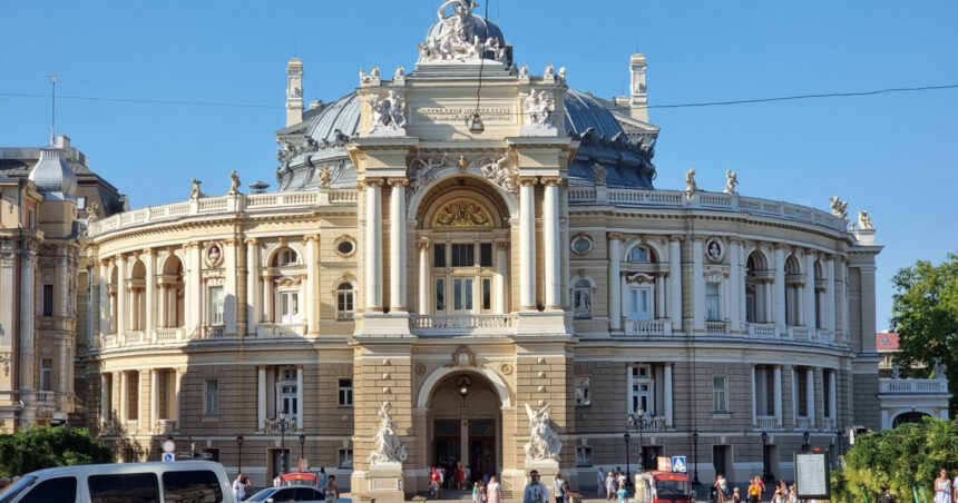 un activist anti rus a fost asasinat in centrul odesei cine este demian hanul considerat nazist de kremlin 67d4498f172f1