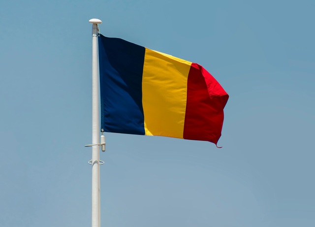 un roman din doi nu resimte mandrie nationala in acest moment iar noua romani din zece ii percep pe cei din jurul lor ca fiind iritati si obositi cum percep romanii nivelul de trai studiu 67dc1b1925379