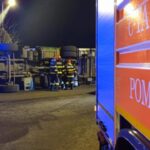 un tir s a rasturnat in zona sensului giratoriu din ovidiu la iesirea de pe a4 67db0c6ad3141