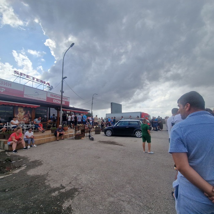 vesti proaste pentru romanii care isi cumpara tigari din bulgaria accizele la tutun se dubleaza de la 1 aprilie 67d6dc34975a8