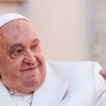 viata papei francisc nu mai este in pericol anunta vaticanul 67cf4a2cdbcf9