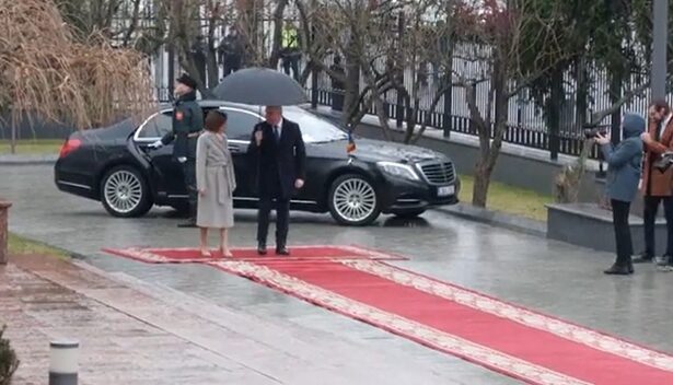 video bolojan primit cu onoruri militare de maia sandu 67c2f63f6547a
