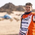 video exclusiv cate kilograme a slabit mani gyenes la raliul dakar si ce mananca intr o zi in care traverseaza 800 de kilometri cu motocicleta 67d9812051949