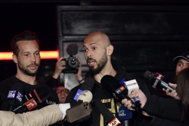 video fratii tate s au intors azi noapte in romania ce au declarat dupa ce au aterizat 67de79de56771