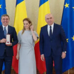 video gheorghe hagi a fost decorat cu steaua romaniei cea mai inalta distinctie a tarii 50 de ani am muncit ca sa vina aceasta zi 67d400845a5ee