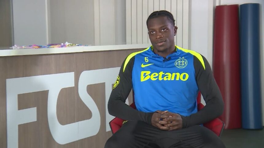 video joyskim dawa vine cu o armata de oameni la returul cu lyon l am rugat sa imi faca rost de foarte multe bilete in franta 67d07bb19eaab