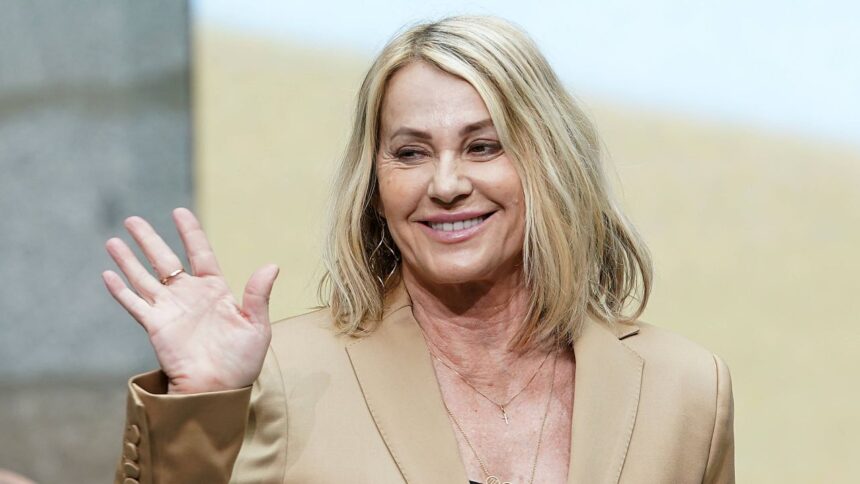 video nadia comaneci prezenta spectaculoasa la real madrid atletico cu ce echipa a tinut zeita de la montreal 67c7ecf949924