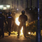 video parlamentari aur prezenti la protestul violent de la sediul bec surse 67cec07784bb5