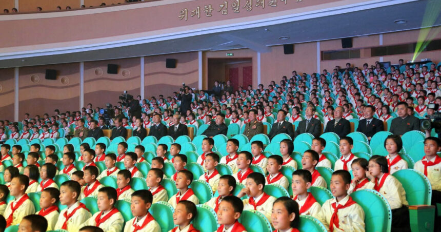 video romani in coreea de nord ce nu vrea regimul lui kim jong un sa vezi stiu ca venim ca la zoo 67c6a68789629