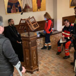 video scandal la biserica din oradea unde slujeste ciprian mega politia a intervenit dupa ce preotul s a opus inlocuirii sale 67dd1e78210c9