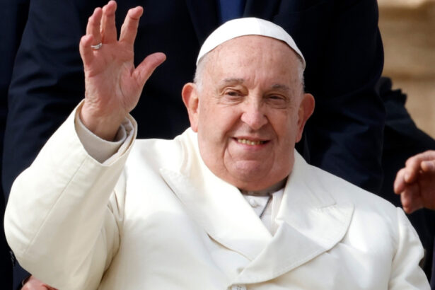 video starea de sanatate a papei francisc s a ameliorat usor anunta vaticanul cum isi desfasoara activitatea 67e6be6a7c8c9