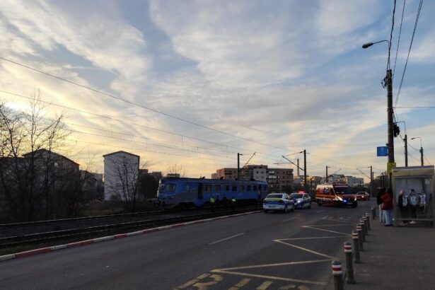 video tragedie o femeie a murit dupa ce a fost lovita de tren in zona poarta 6 67cb44f761c3e