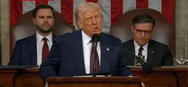 video trump anunta masuri istorice pentru a extinde substantial productia de minerale critice in sua 67c7c0e818c28