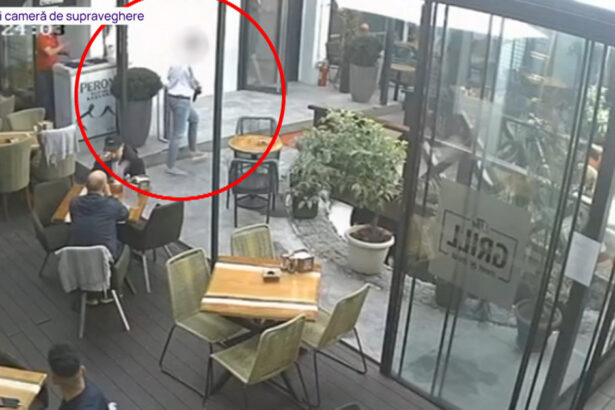 video un barbat care a amenintat cu pistolul un client intr un restaurant din bucuresti a fost retinut incidentul surprins in imagini 67e3e30731d0a
