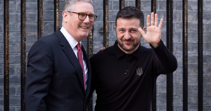 video zelenski primit de starmer in downing street premierul britanic l a imbratisat suntem alaturi de ucraina 67c3697caad2d