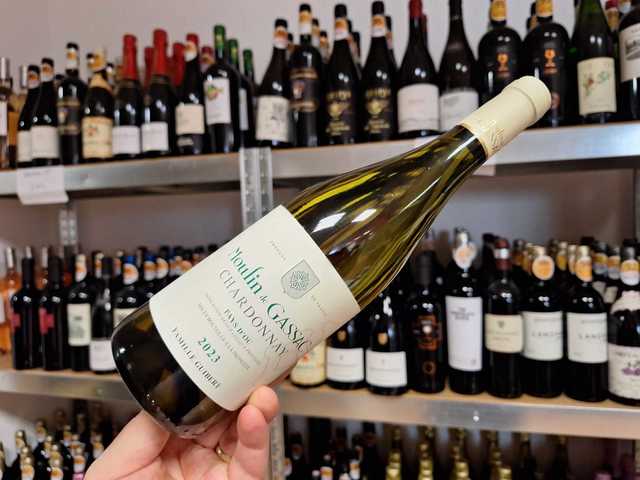 vinul zilei un chardonnay hotarat din regiunea languedoc franta cu arome florale de citrice flori albe si discrete note minerale de asociat cu aperitive usoare carne alba si peste 67e25727c6ef1