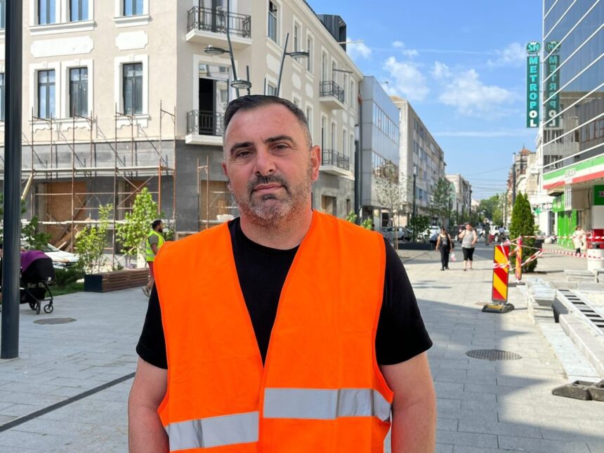 viorel farcas n a mai incasat de 9 luni nici un ban pentru lucrarile de pe strada stefan cel mare declaratii la wave radio video 67ca15ceb720b