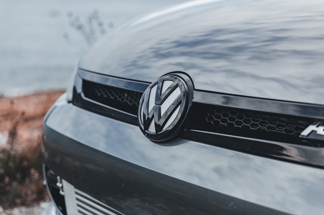 volkswagen isi va concentra vanzarile noului sau model electric de 20 000 de euro pe piata europeana 67caadc4b9df9