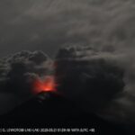 vulcanul lewotobi laki laki din indonezia erupe unele zboruri spre bali anulate 67dd14c7376da