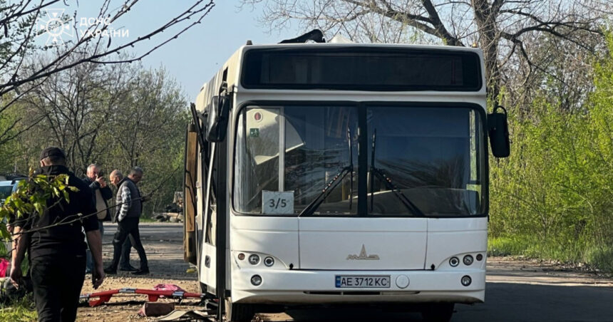 9 morti si 30 de raniti dupa un atac cu drone rusesti asupra orasului marhanet din ucraina 68088a3d1e369