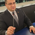 alegeri prezidentiale 2025 cristian terhes candideaza inca o data dupa ce a contestat rezultatul primului tur de anul trecut 67ec08701d4e3