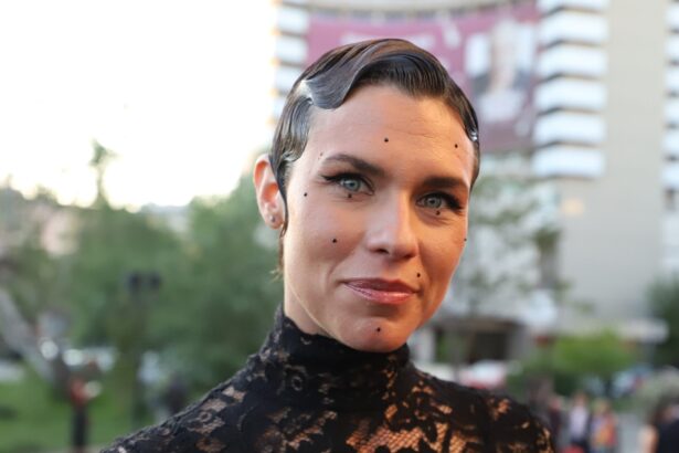 ana ularu cu lenjeria intima la vedere la gala premiilor gopo 2025 actrita a purtat o tinuta indrazneata 6811f5762399e