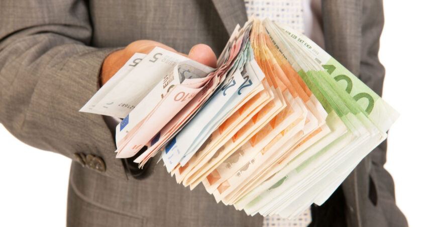 ancheta a parchetului european in romania 12 inculpati pentru o frauda de 95 milioane de euro cu proiecte it 67f7ccbf66177